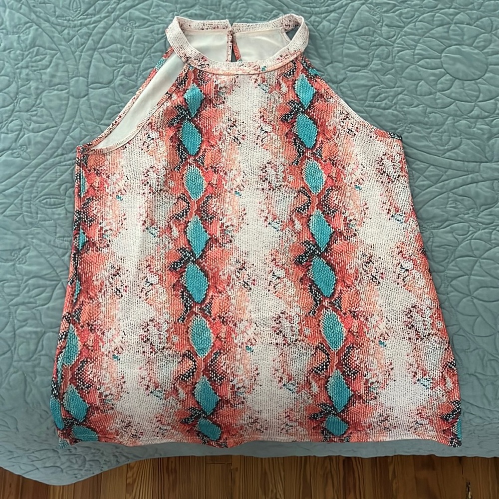 Cute sleeveless top
